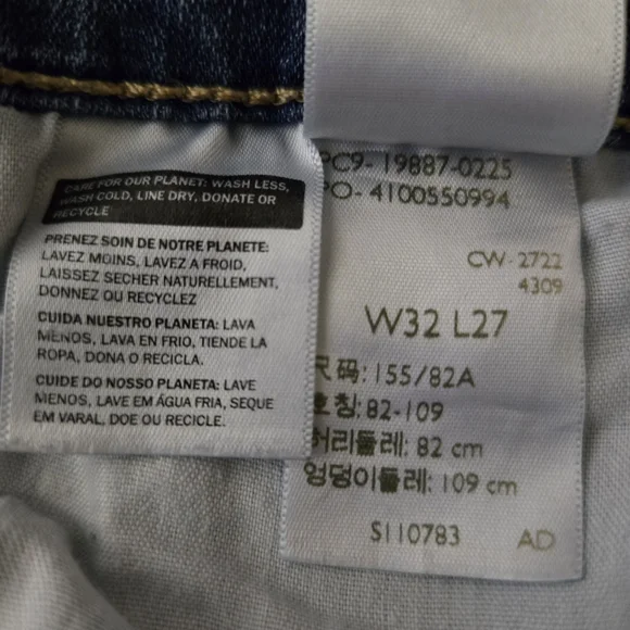 Levi's Women's Boyfriend Jeans - Blue - Picture 6 of 7